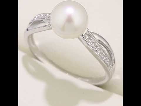 9ct White Gold 0.05ct Diamond And Cultured Pearl Ring