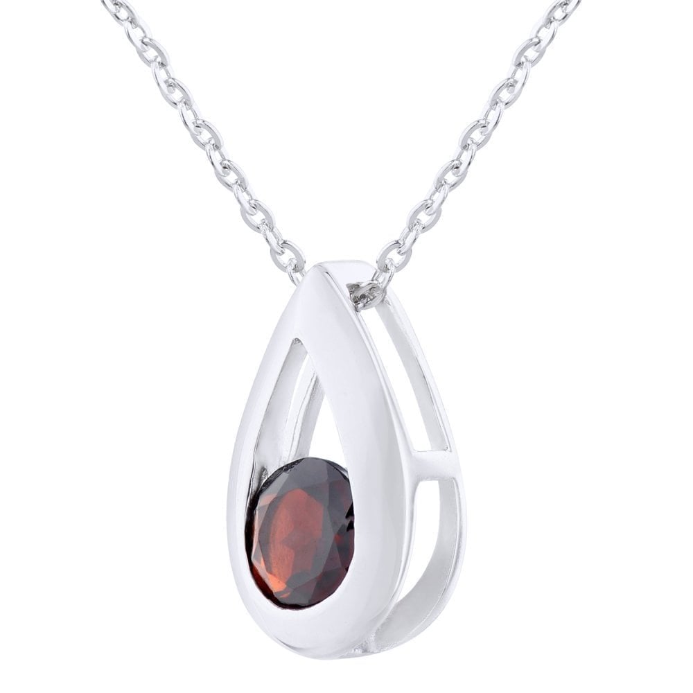 Garnet Necklace - detail view | Prime Jewellery