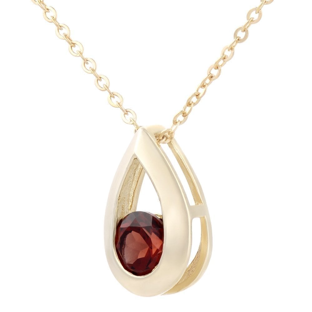 Garnet Necklace - detail view | Prime Jewellery