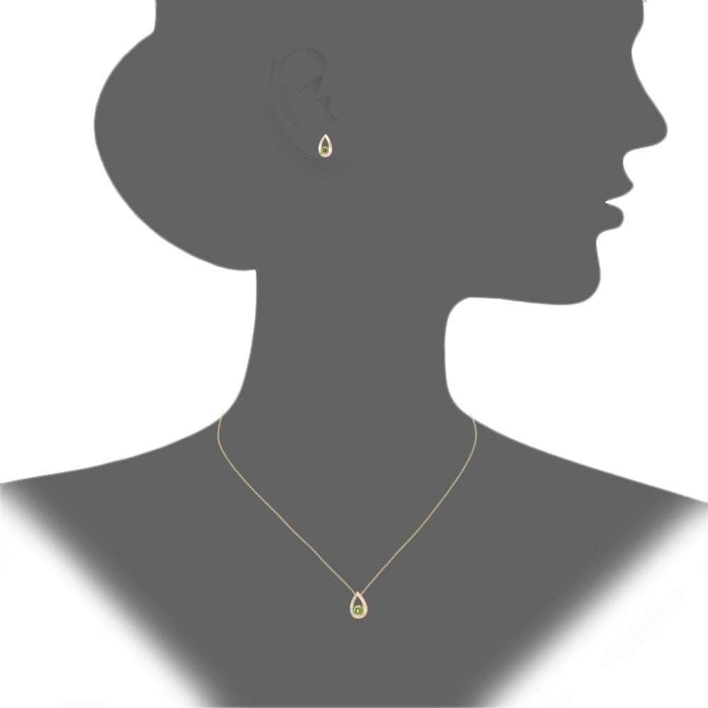 Peridot Necklace - detail view | Prime Jewellery