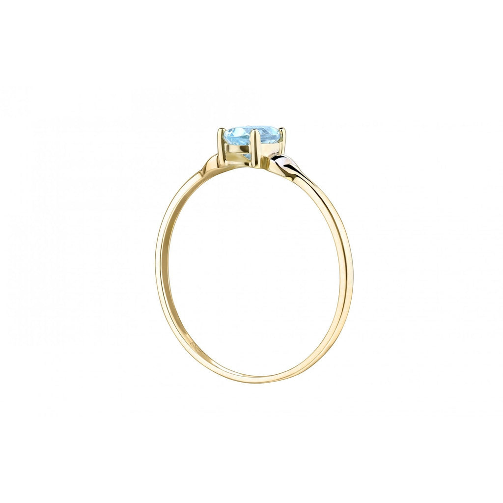 9ct Yellow Gold Sky Blue Topaz Solitaire Ring