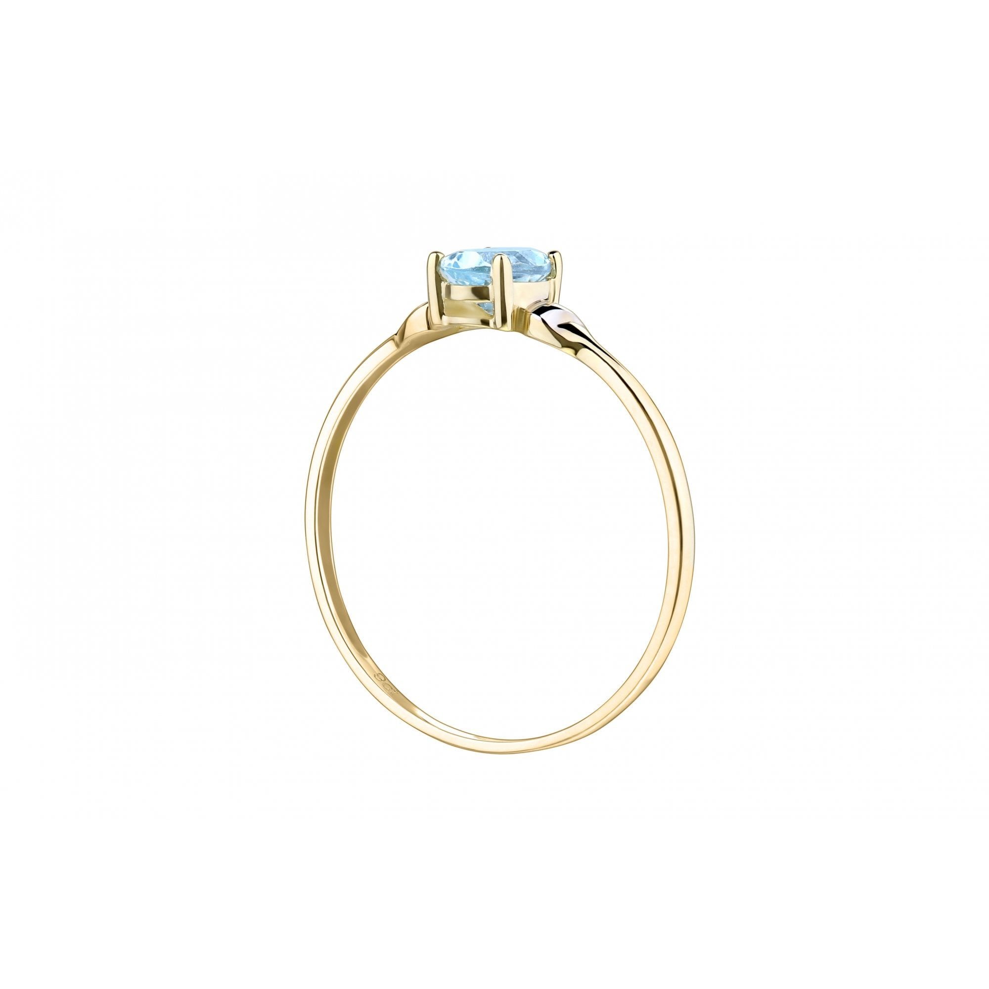 9ct Yellow Gold Sky Blue Topaz Solitaire Ring