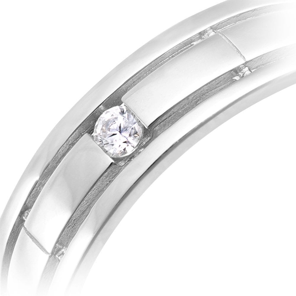 9ct White Gold with a Cubic Zirconia Stone Wedding Band