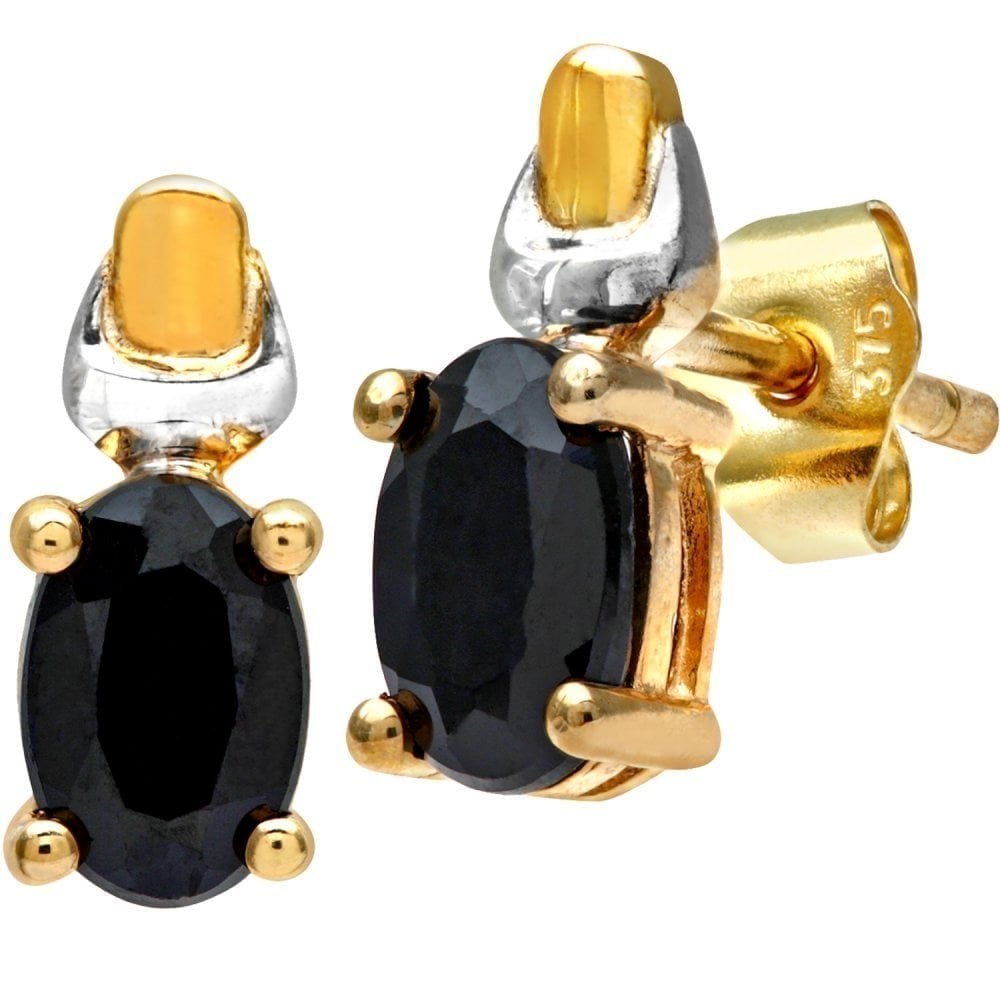 Blue Sapphire Stud Earrings - detail view | Prime Jewellery