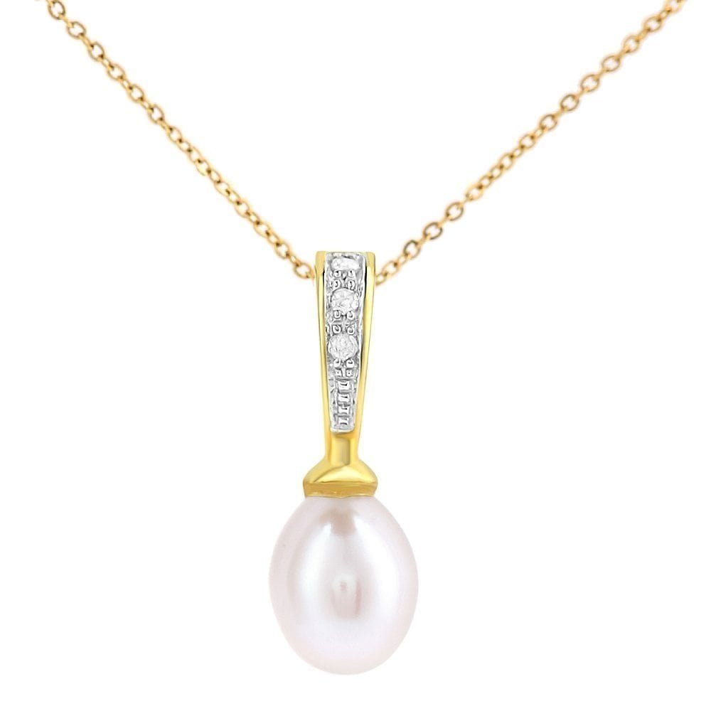 9ct Yellow Gold Cultured Pearl and 0.03ct Diamond Pendant Necklace