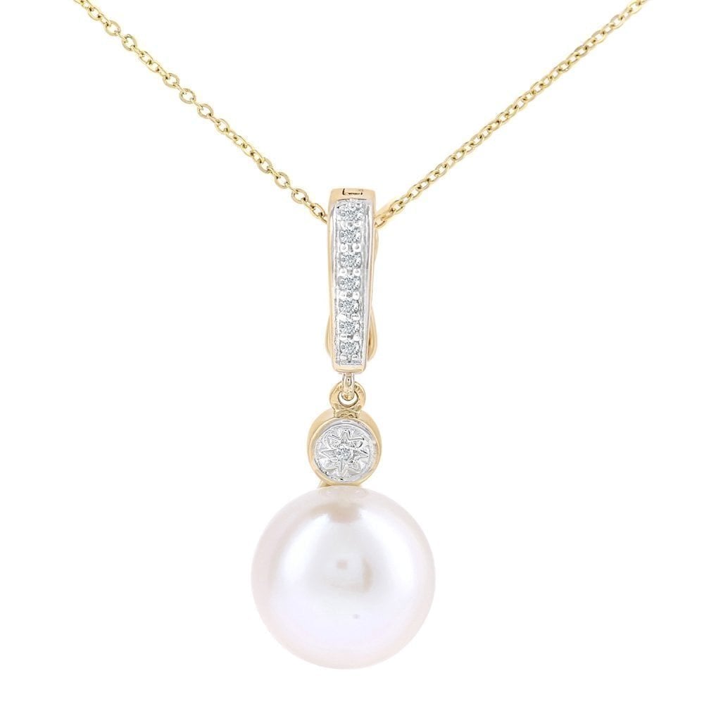 9ct Yellow Gold Cultured Pearl Diamond Pendant Necklace