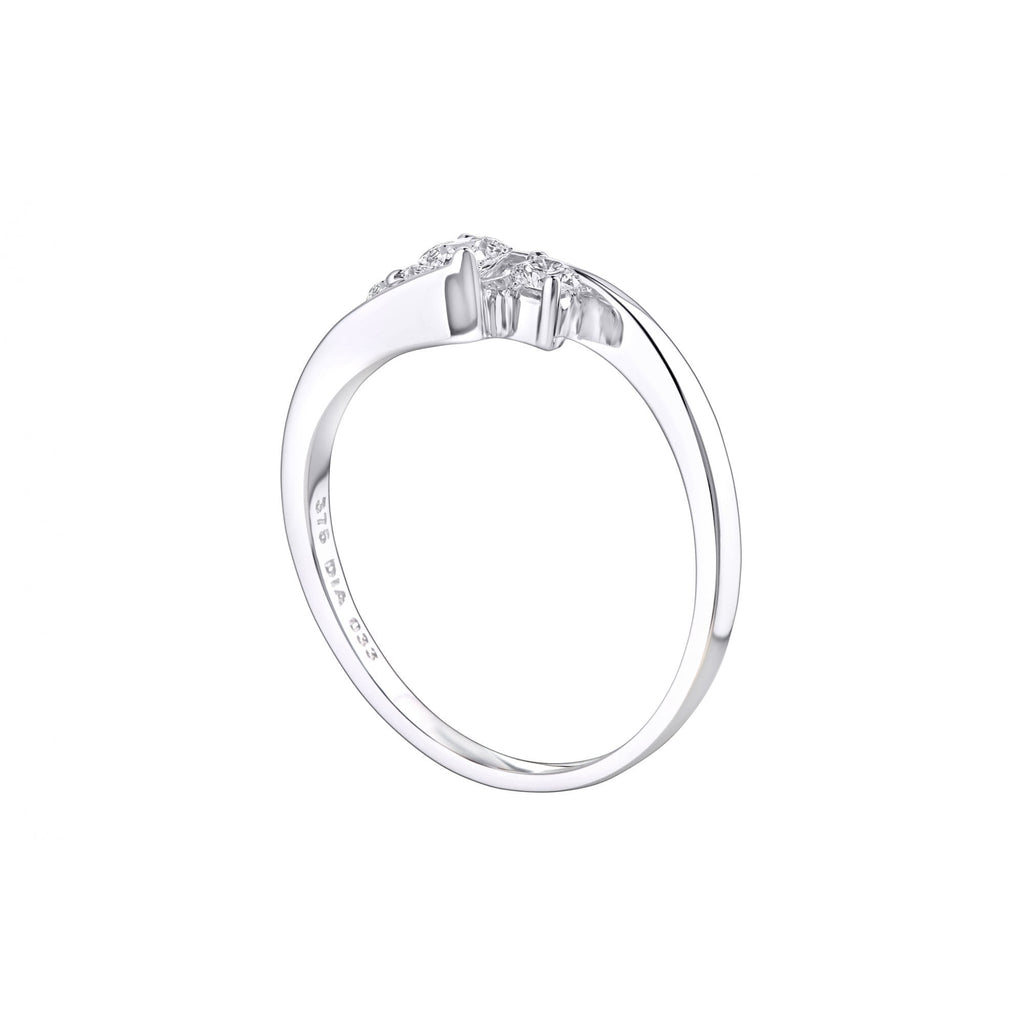 Diamond Trilogy Bypass - detail view | Prime Jewellery