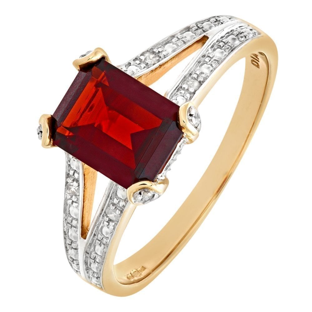Garnet and Diamond - detail view | Prime Jewellery