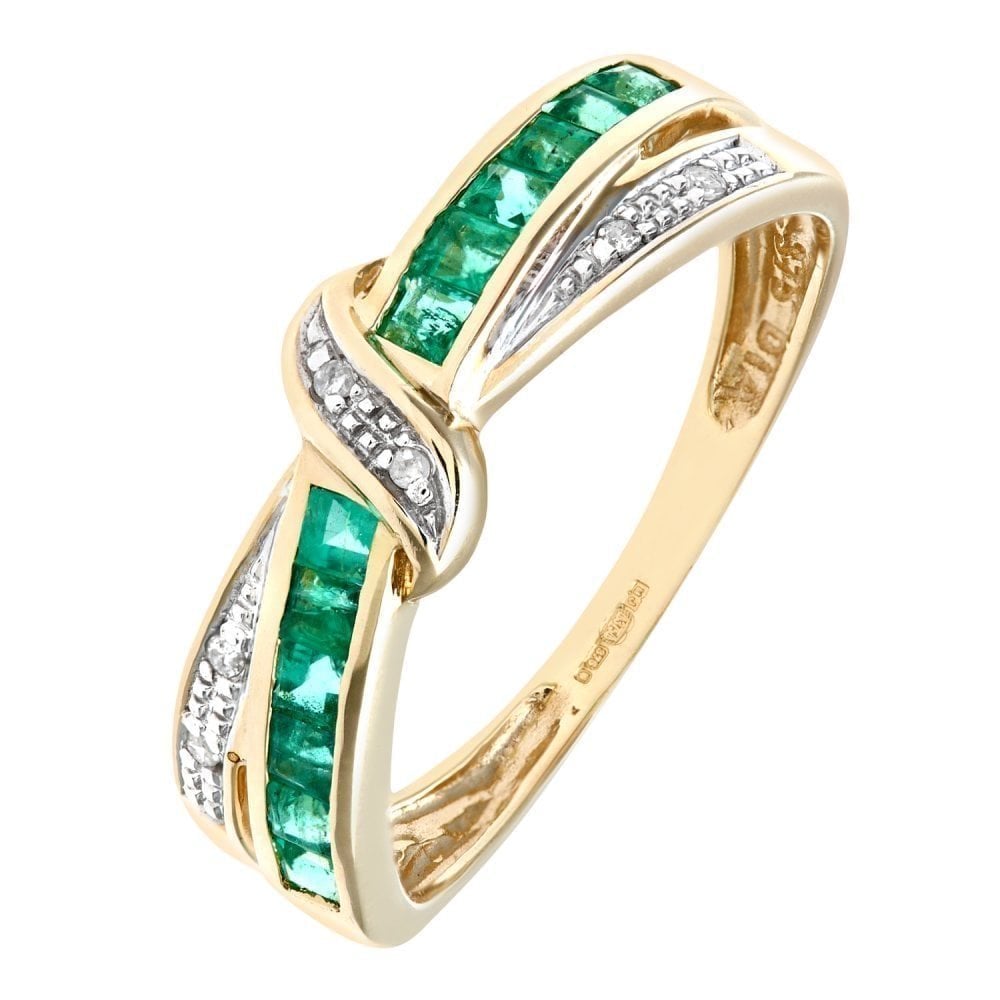 Square Emerald and - detail view | Prime Jewellery