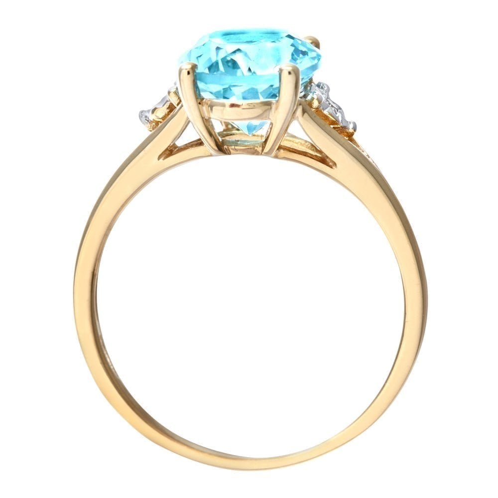 9ct Yellow Gold 3.4 Carat Swiss Blue Topaz and Diamond Oval Solitaire Engagement Ring