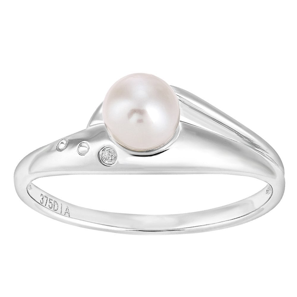 9ct White Gold 0.01ct Diamond And Cultured Pearl Ring
