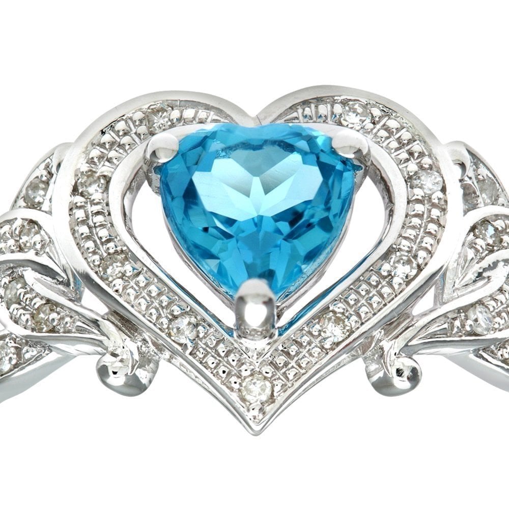 Ladies 9ct White Gold 0.10ct Diamond and Heart Blue Topaz Ring