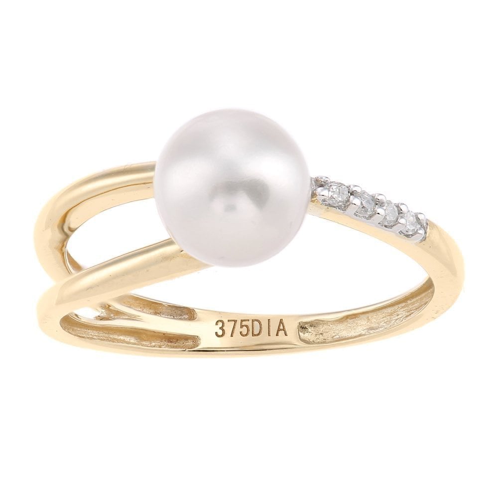 Diamond and Cultured - detail view | Prime Jewellery