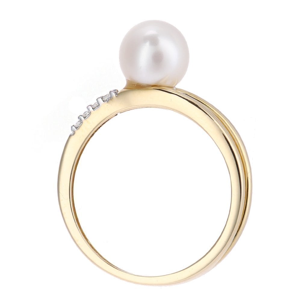 Diamond and Cultured - detail view | Prime Jewellery