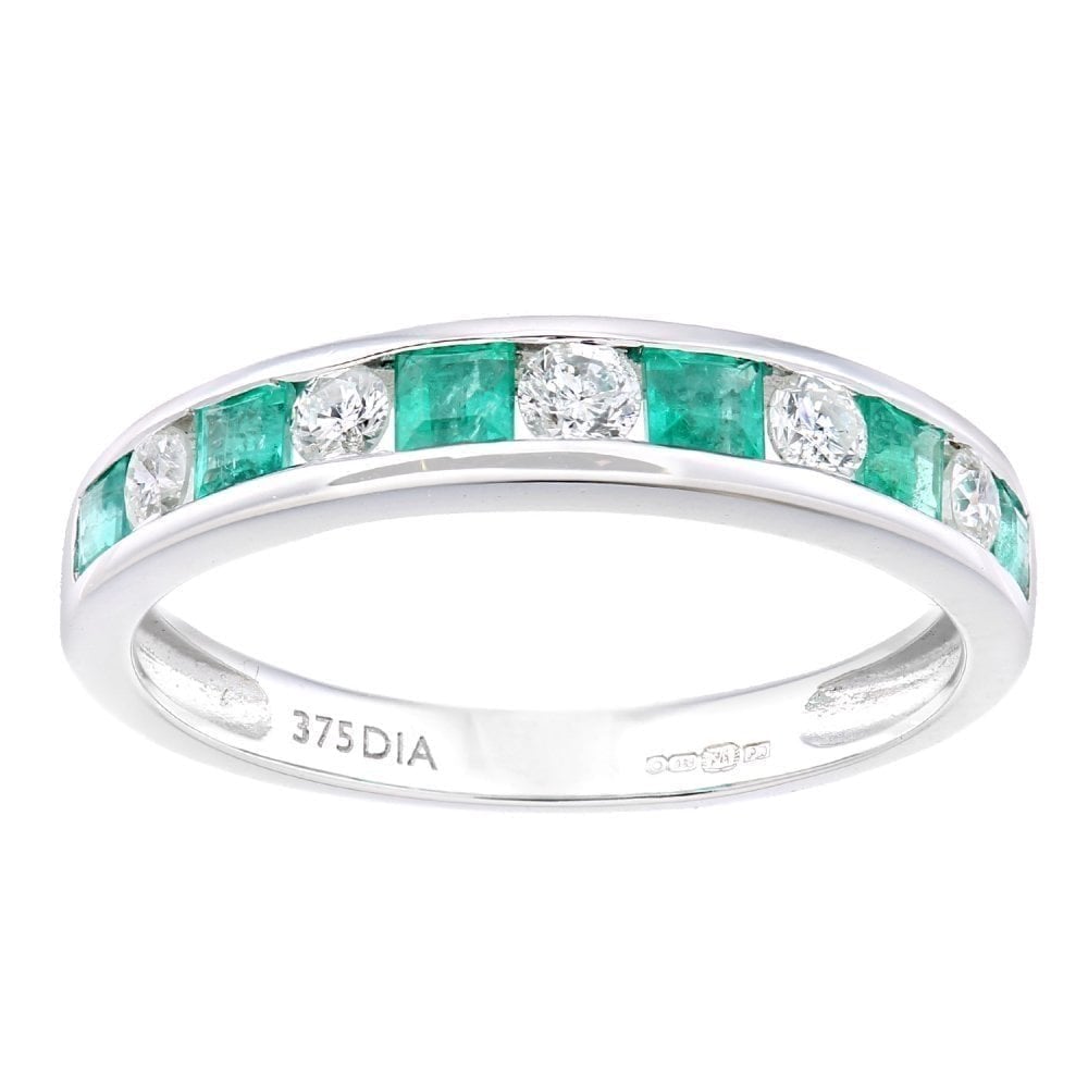 Square Emerald and - detail view | Prime Jewellery