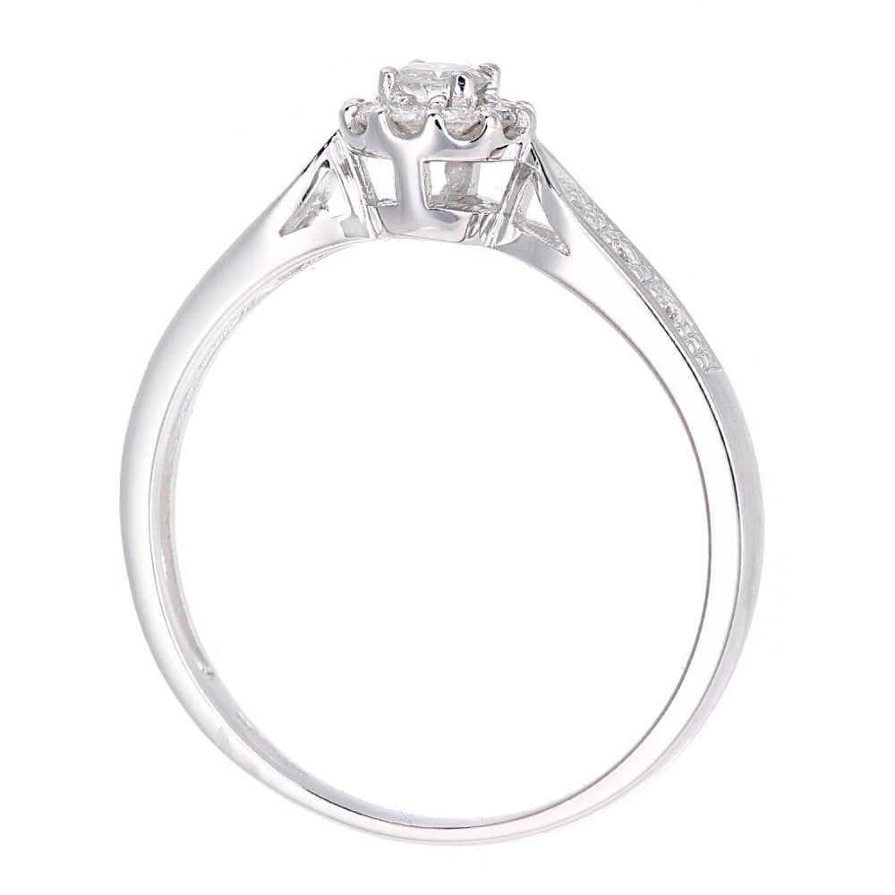 Diamond Cluster Halo - detail view | Prime Jewellery