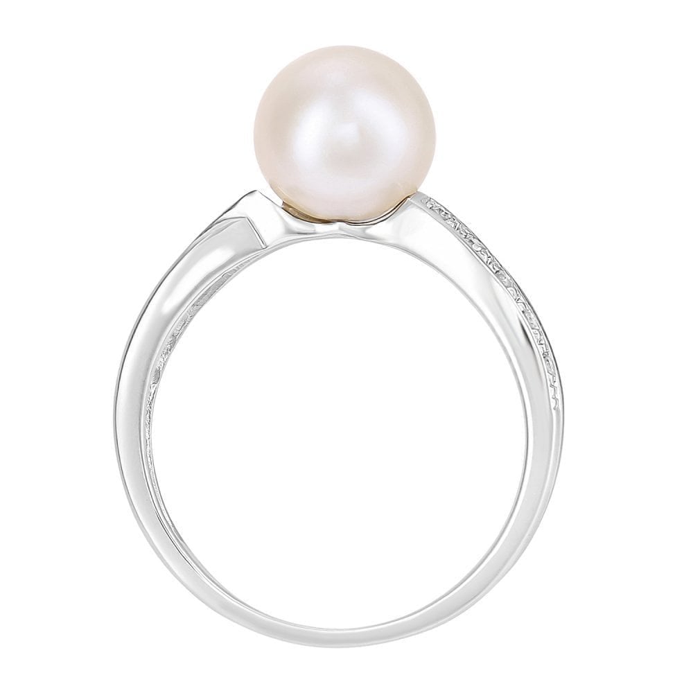 9ct White Gold 0.05ct Diamond And Cultured Pearl Ring