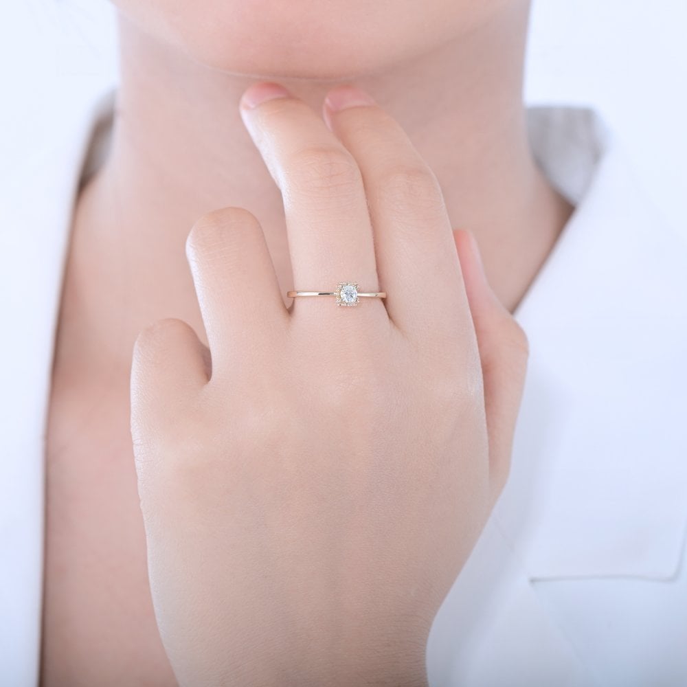 9ct Gold 0.25 Carat Natural Diamond Engagement Ring