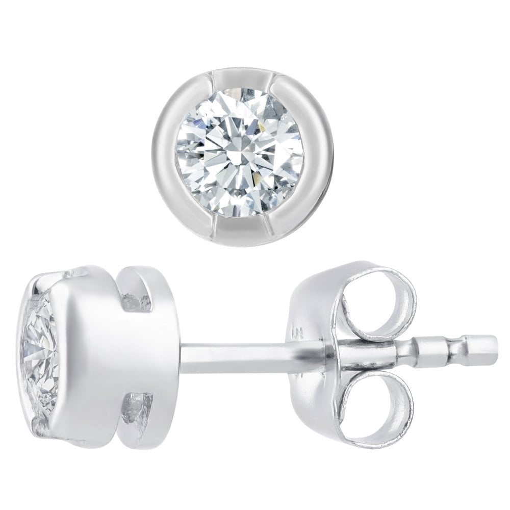 Diamond Stud Earrings - detail view | Prime Jewellery