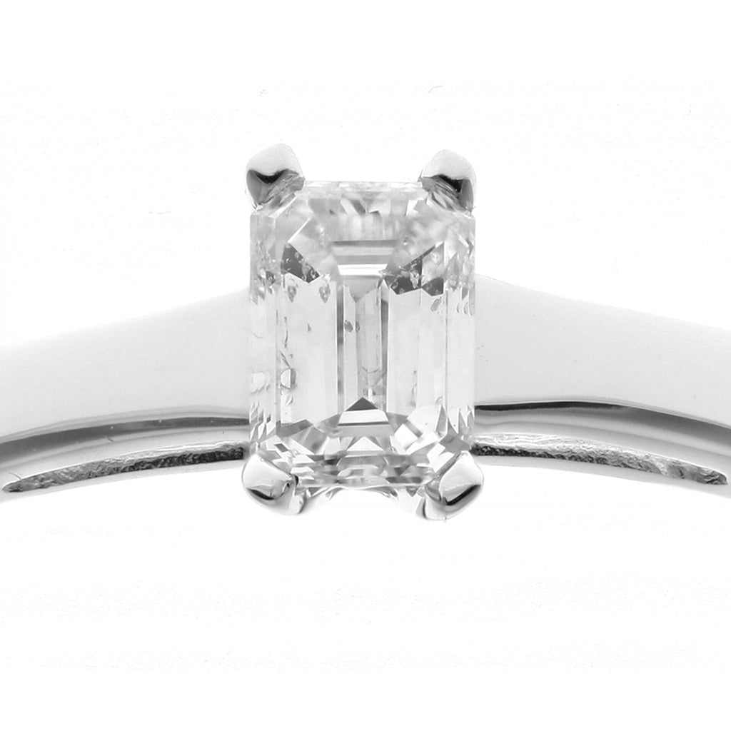 18ct White Gold Ring Certified 0.25ct Diamond, Emerald Cut