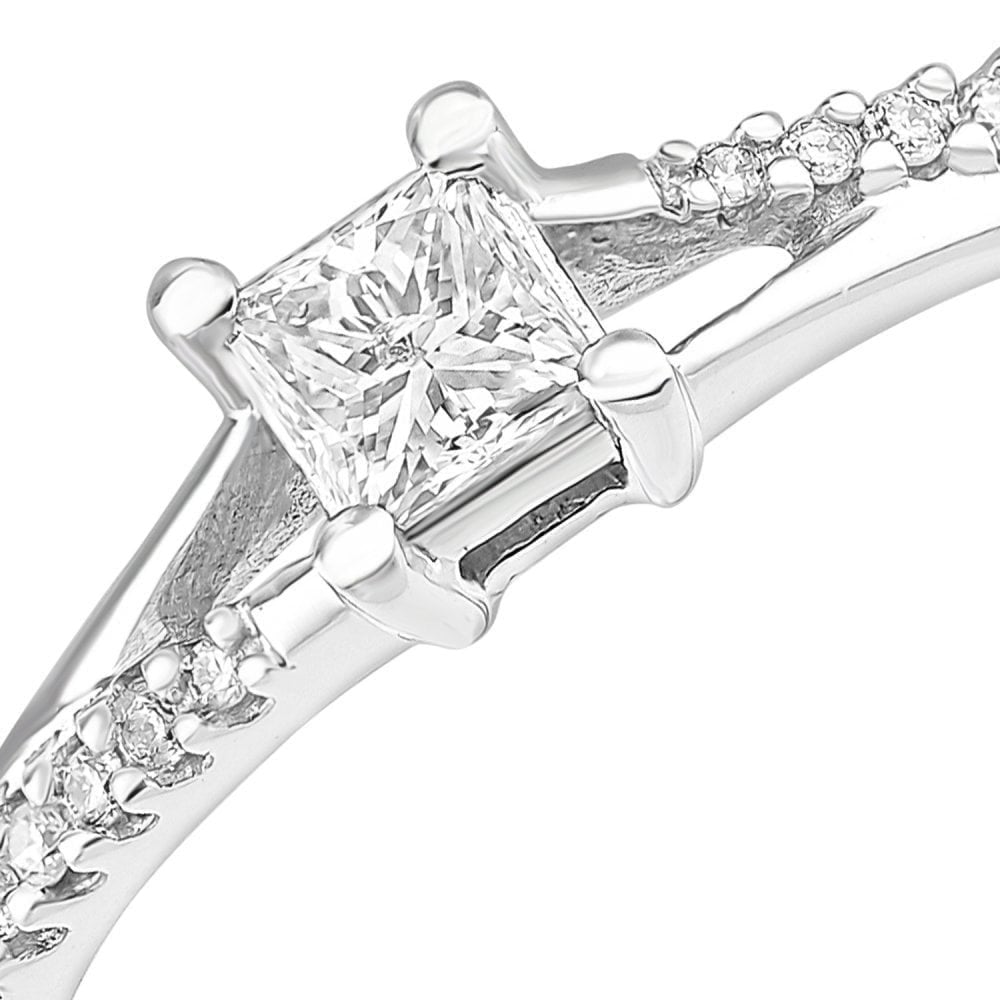 18ct White Gold 0.25ct Diamond Engagement Ring