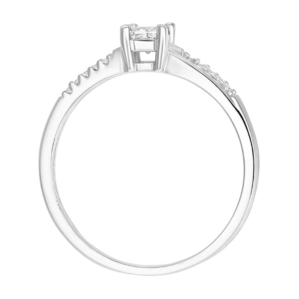 18ct White Gold 0.25ct Diamond Engagement Ring