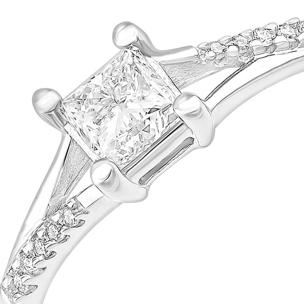 18ct White Gold 0.50ct Diamond Engagement Ring