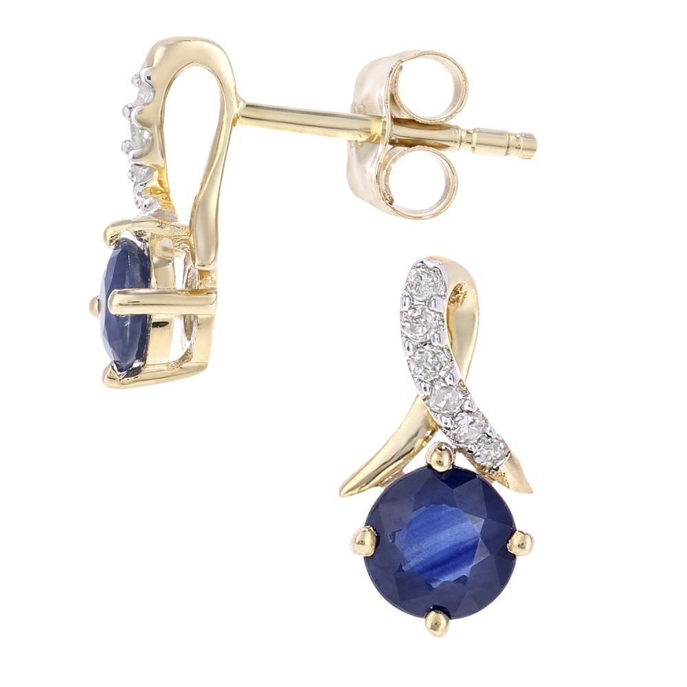 Blue Sapphire Stud Earrings - detail view | Prime Jewellery