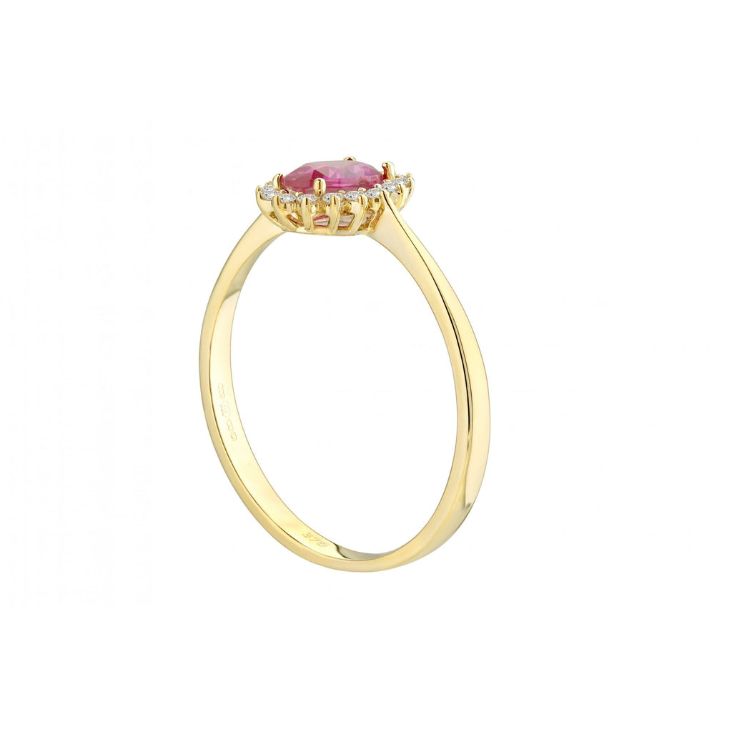 9ct Yellow Gold Ruby Cluster Ring Oval Shape Cz Stone