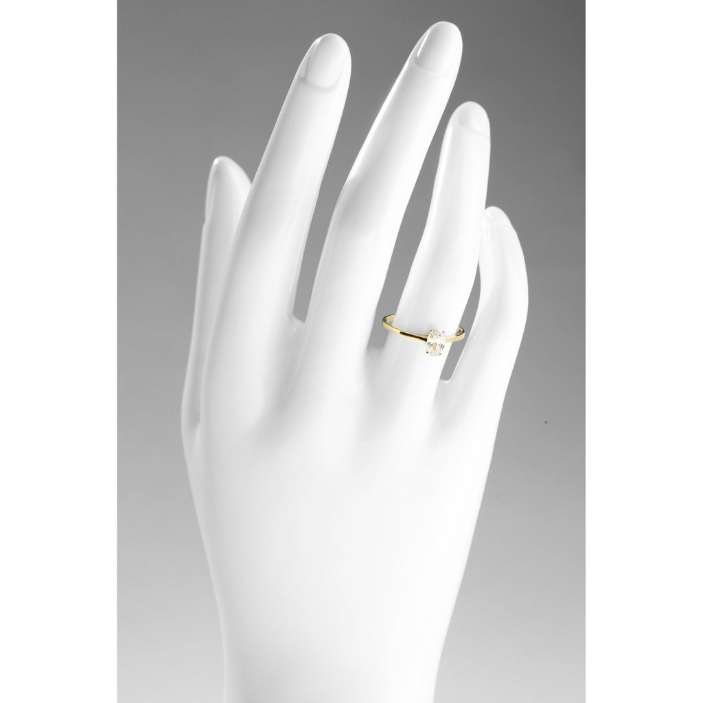 9ct Yellow Gold Solitaire Engagement Ring Oval Shape CZ Stone