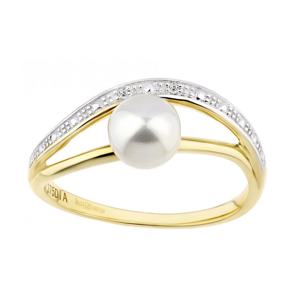 9ct Yellow Gold 0.01ct Diamond And Cultured Pearl Ring