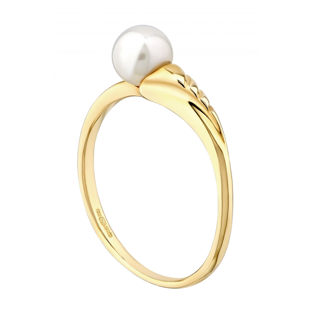 9ct Yellow Gold Cultured Pearl Ring