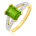 9ct Yellow Gold Single Stone Peridot with 0.13ct Diamond Set Collette and Shoulders Ladies Ring