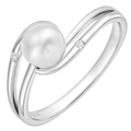 9ct White Gold 0.02ct Diamond And Cultured Pearl Ring