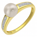 9ct Yellow Gold 0.04ct Diamond And Cultured Pearl Ring