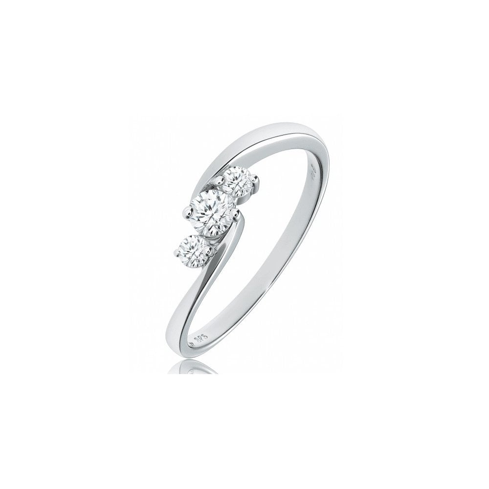 Diamond Trilogy Bypass - detail view | Prime Jewellery