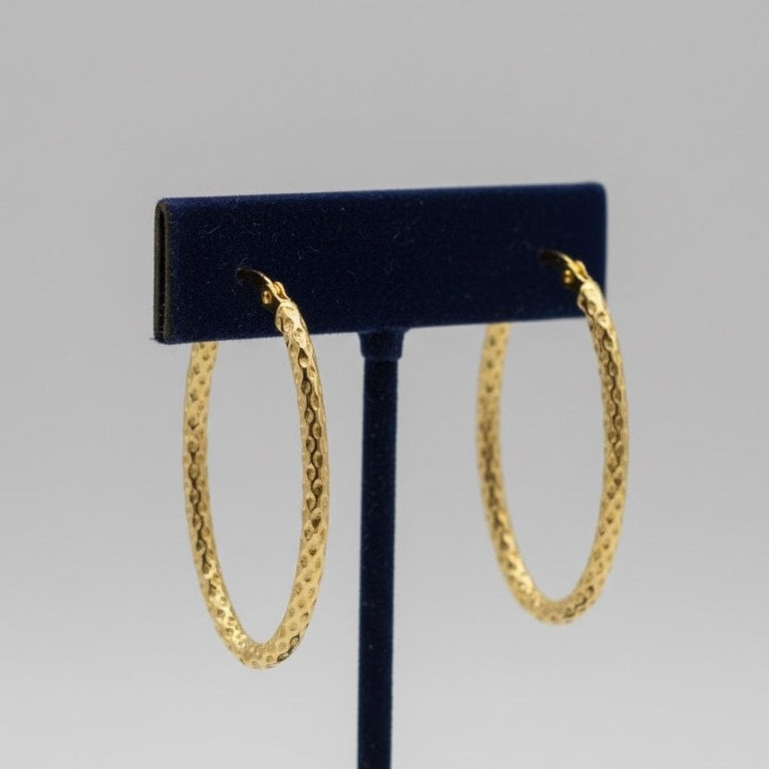 Diamond-Cut Medium Hoop - detail view | Prime Jewellery