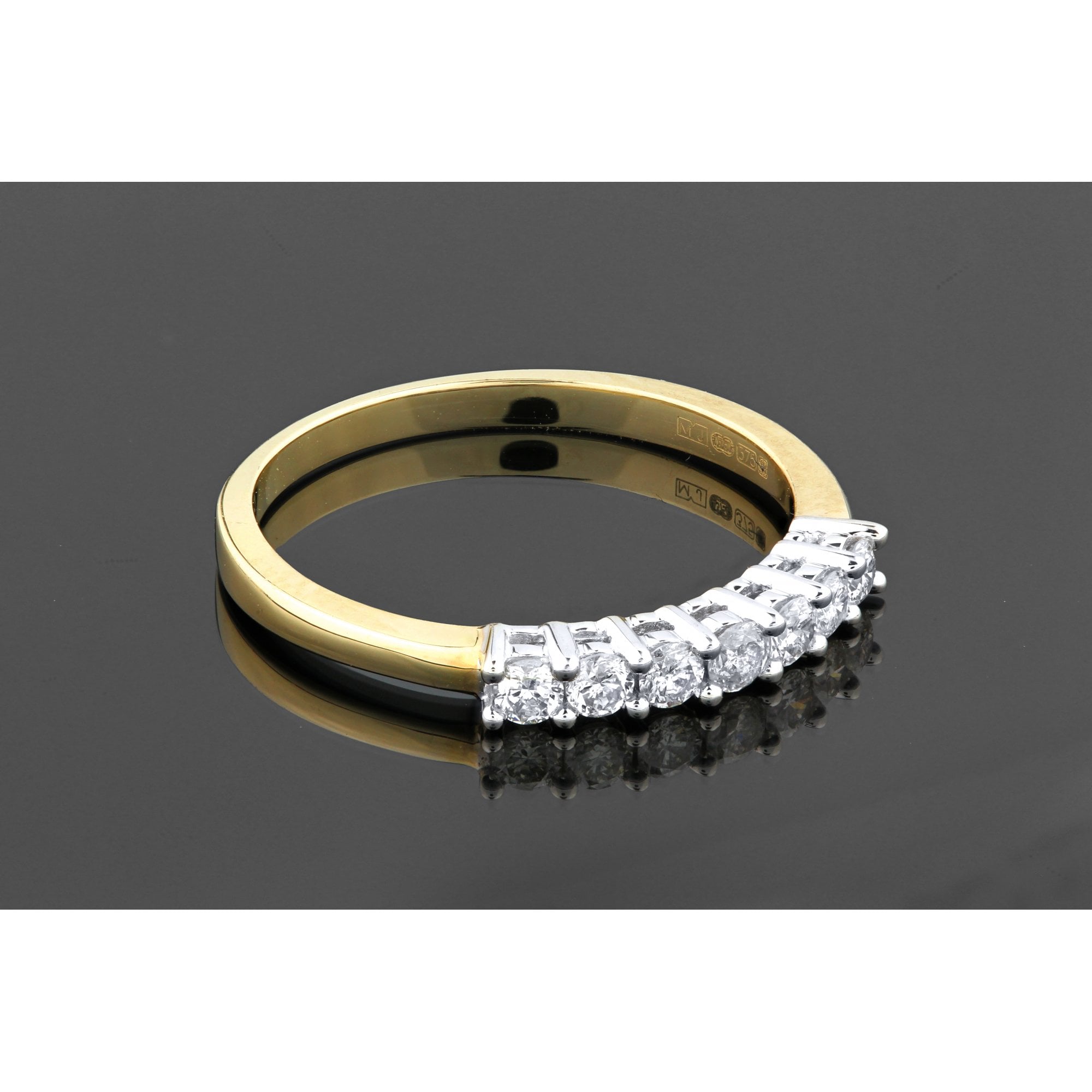Diamond 7 Stone - detail view | Prime Jewellery
