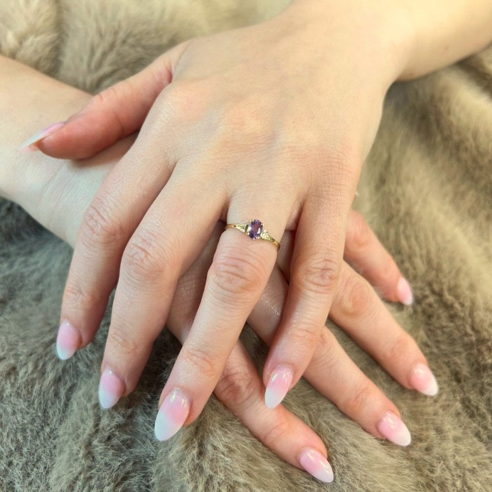 Amethyst Ring 9ct - detail view | Prime Jewellery