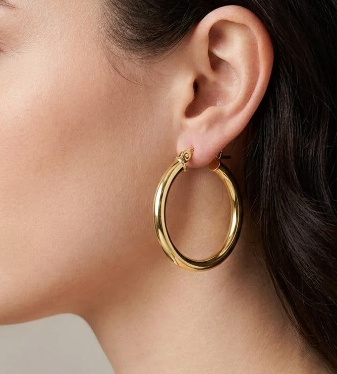 Medium Hoop Earrings - detail view | Prime Jewellery