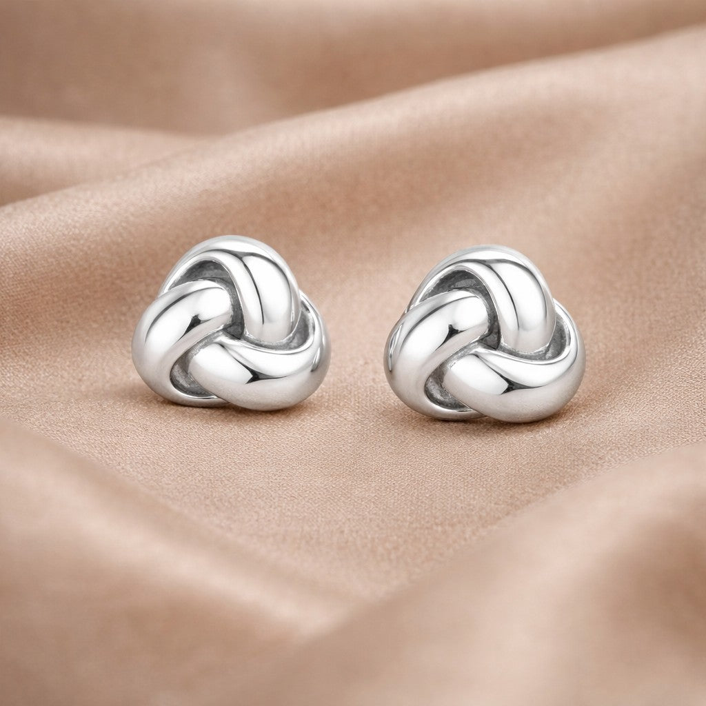 Love Knot Stud - detail view | Prime Jewellery