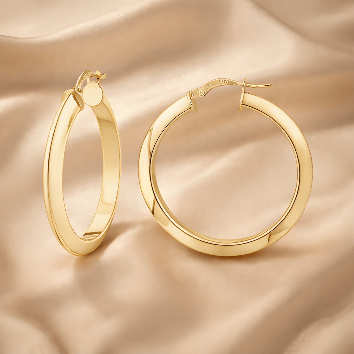 Hoop Earrings - detail view | Prime Jewellery