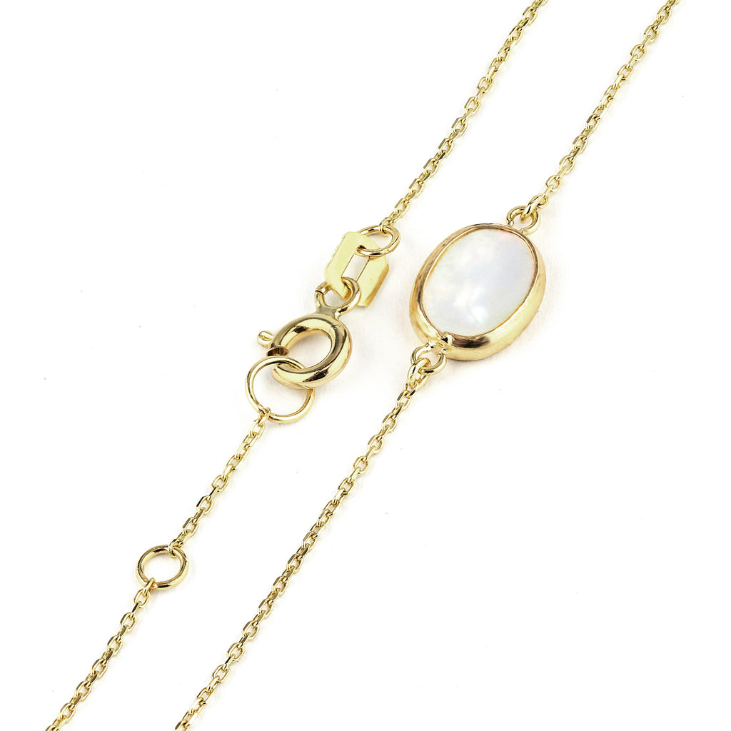9ct Yellow Gold Oval Mother of Pearl Bracelet with Cubic Zirconia Bezel Set