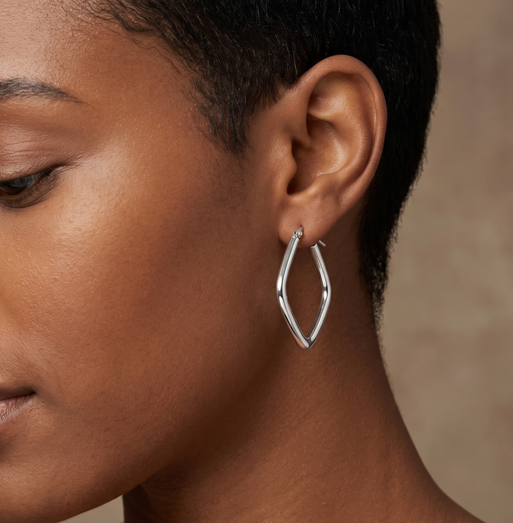 Kite Small Hoop - detail view | Prime Jewellery