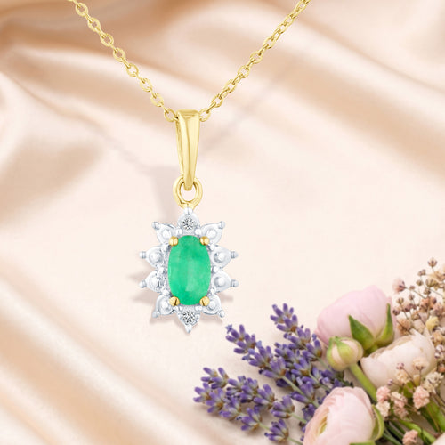 9ct Yellow Gold Emerald and Diamond Cluster Pendant