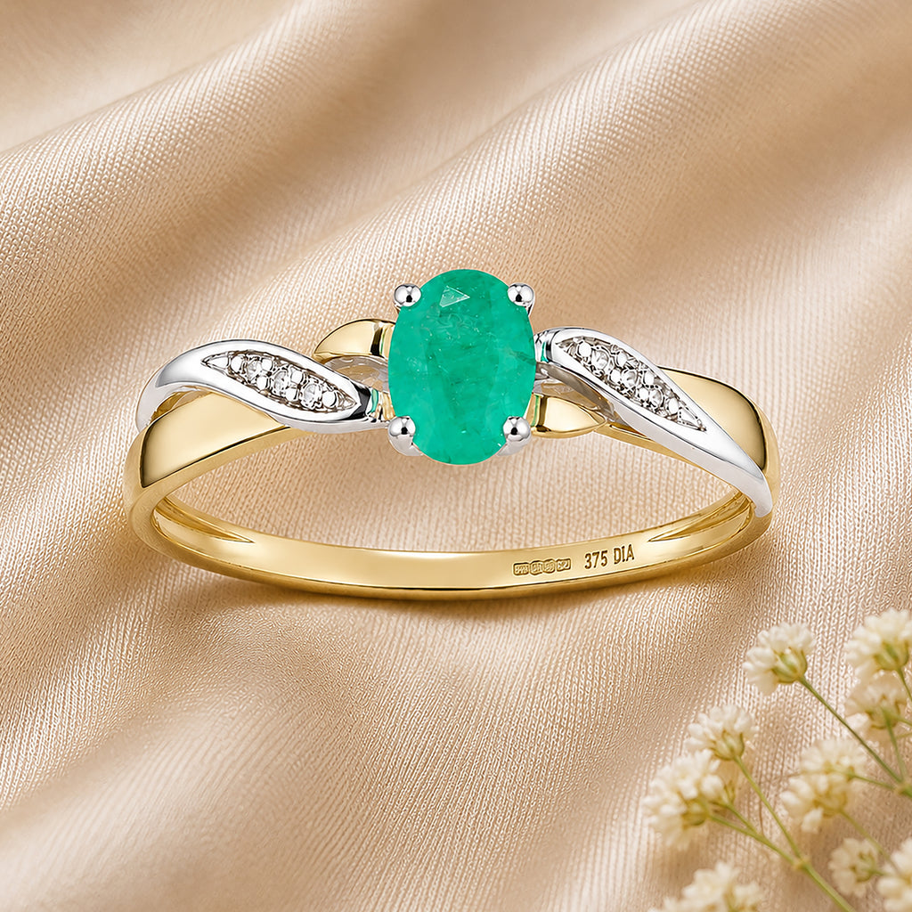 9ct Yellow Gold Emerald Engagement Ring with Diamond Kiss Shoulders