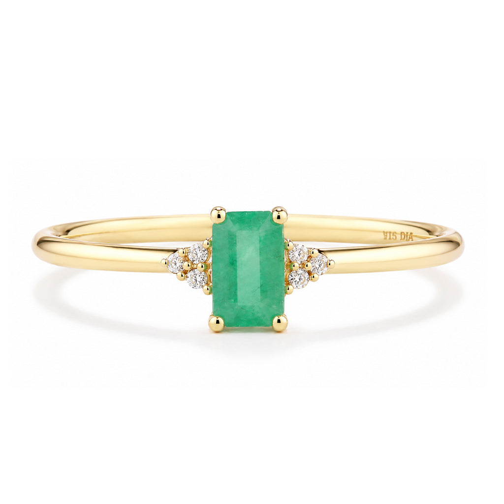 9ct Yellow Gold Emerald Promise Ring with Trilogy Diamond Shoulders