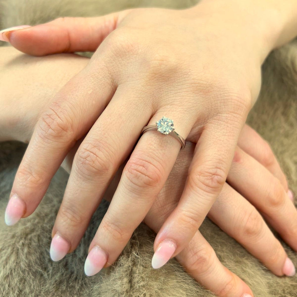 9ct White Gold Solitaire Ring