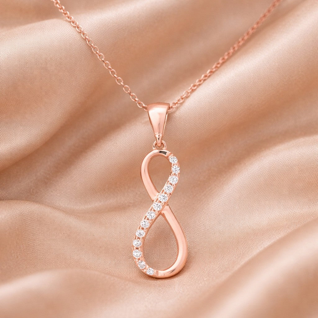 Cubic Zirconia Necklace - detail view | Prime Jewellery