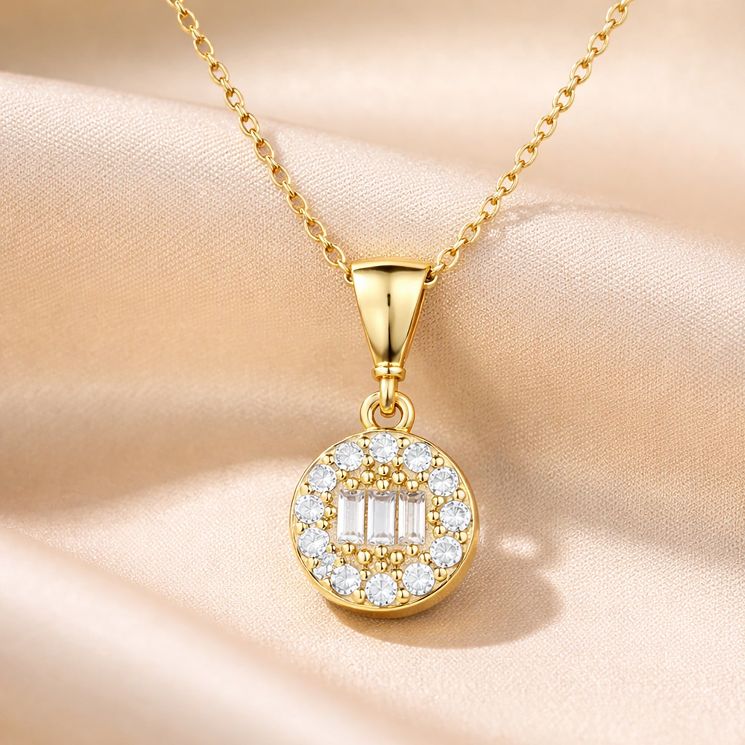 9ct Yellow Gold Cubic Zirconia Baguette Round Halo Pendant